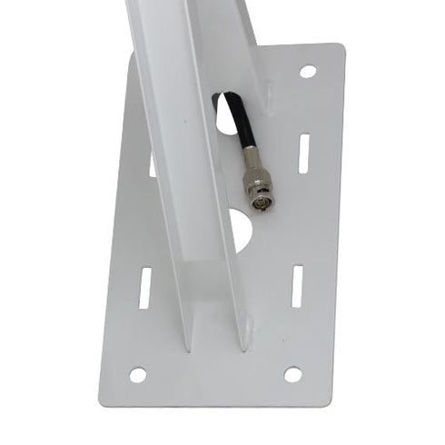 E716II ベース部分手前からコネクタを取り出し可能